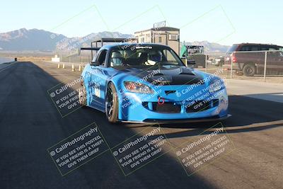 media/Oct-24-2025-Doghouse Garage (Fri) [[783d2ff07a]]/0-Pre Grid/